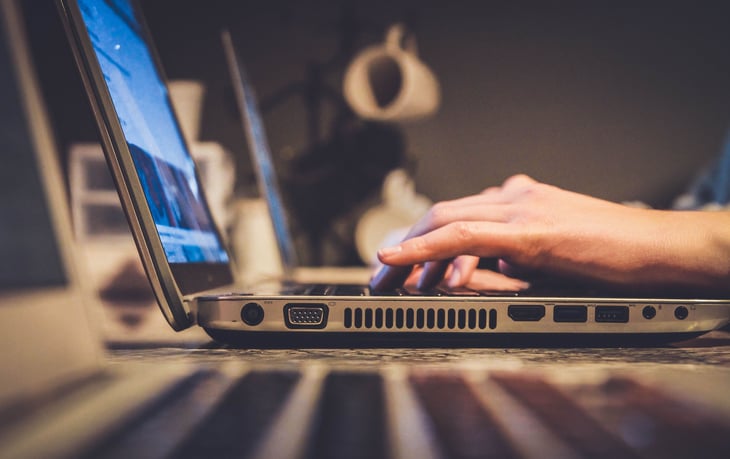 Como escrever artigos de blog que geram leads