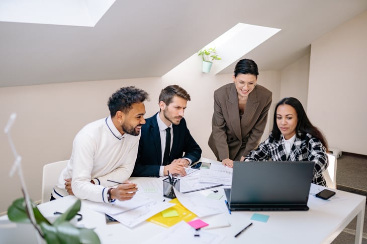 Como uma agência de HubSpot pode ajudá-lo a aumentar as vendas
