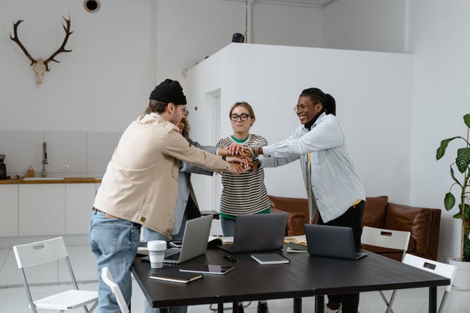 Como uma agência de HubSpot pode ajudá-lo a aumentar as vendas-Nov-23-2023-02-51-18-5290-PM