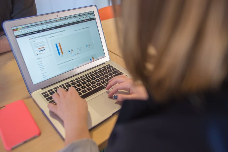 Como uma agência de HubSpot pode ajudá-lo a aumentar as vendas
