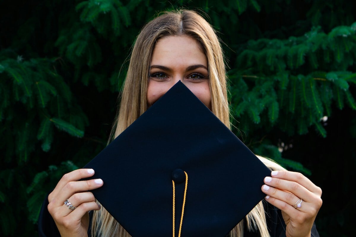 student recruitment higher education hubspot